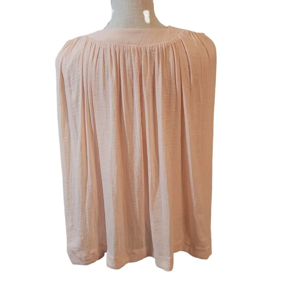 Free People Darcy Cap V-Neck Pearl Sleeveless Blouse Size Medium